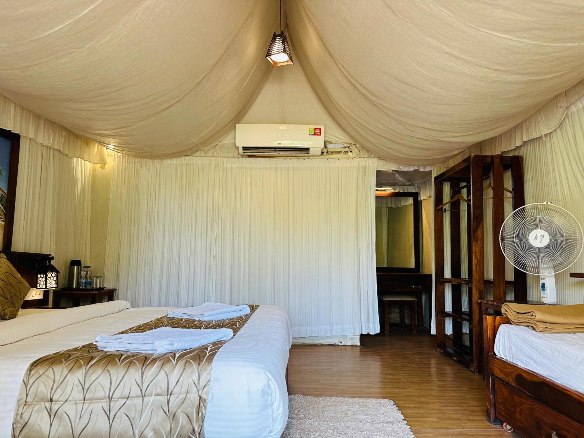 Lion Park Hotel & Resorts Gírský les Exteriér fotografie