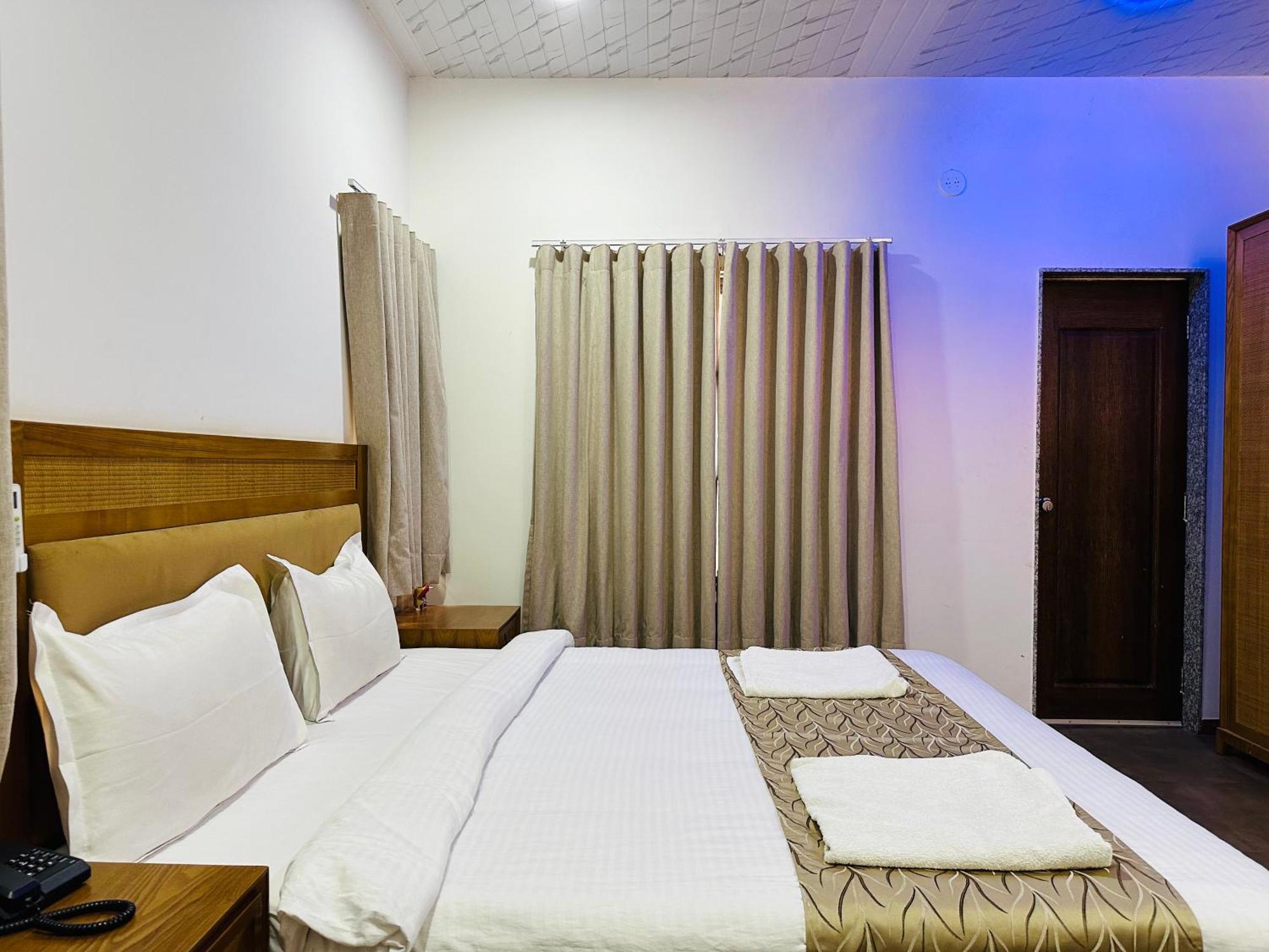 Lion Park Hotel & Resorts Gírský les Exteriér fotografie